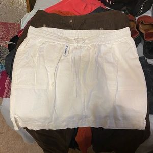 Old Navy Women’s White Linen Skirt